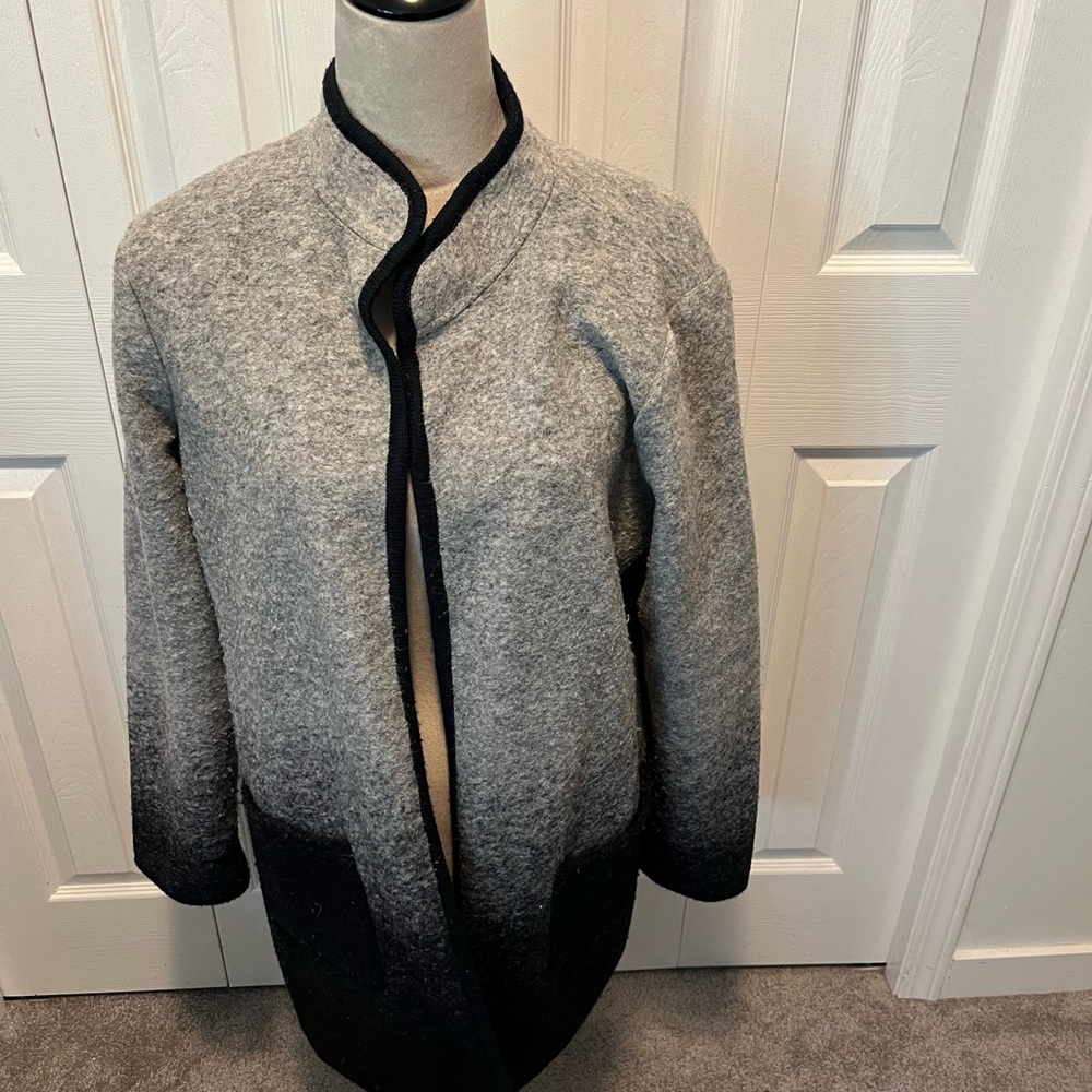 Maison Cinqcent size 19 Wool Blend Gray  and Black Open Front Coat